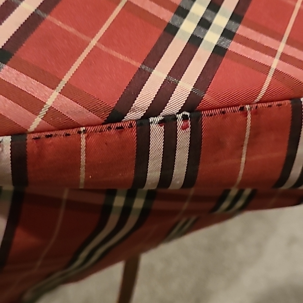 Burberry Red check tote bag - Picture 12 of 14